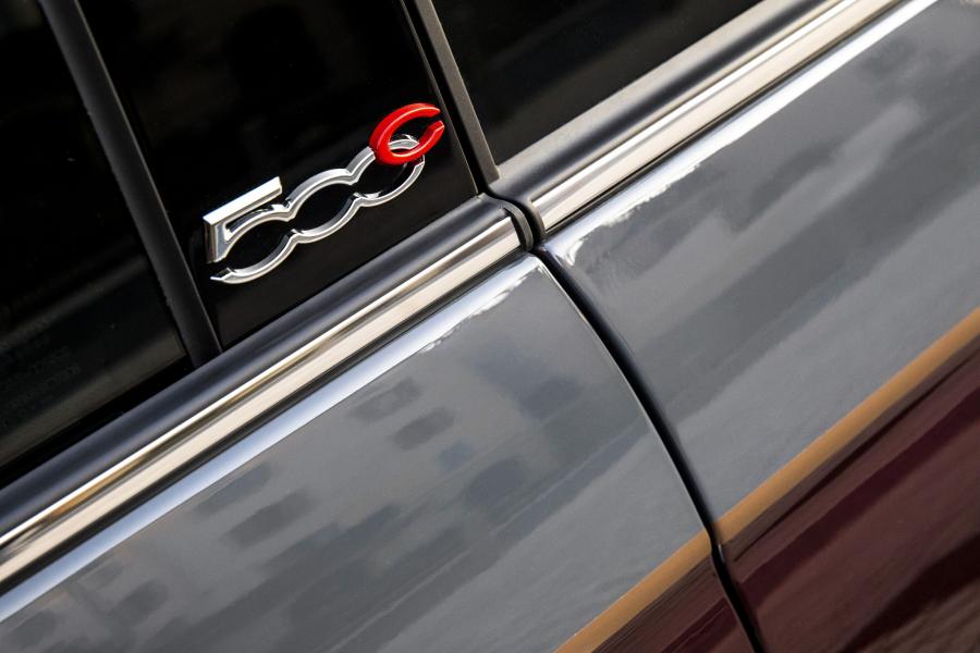 Логотип Fiat 500C Collezione by L’Uomo Vogue (312) 2018 года  (фото 25 из 45)